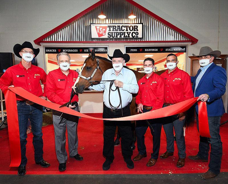 South Point Hotel, Casino & Spa Opens The Feed Store, in Partnership with Tractor Supply Company
