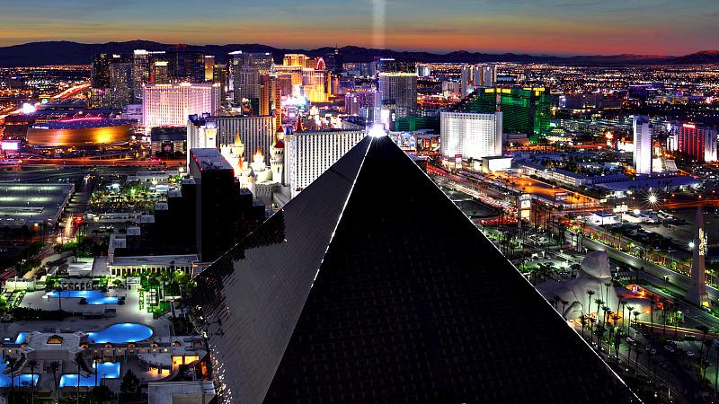 ‘Rush’ to Luxor for "Ultimate Pre-Game Before the Big Game Bar Crawl" Feb. 6