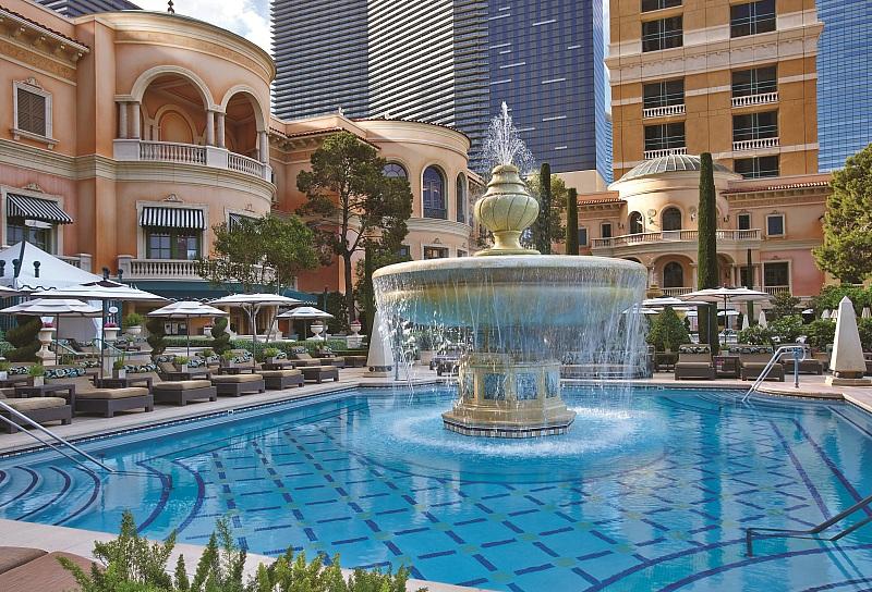MGM Resorts Kicks Off 2021 Pool Season 