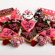 Love is in the Air This Valentine’s Day with Holiday Treats from Pinkbox Doughnuts