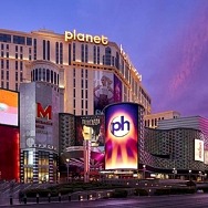 Caesars Rewards Member Hits Progressive Jackpot on Ultimate Texas Hold ‘Em with Royal Flush at Planet Hollywood Resort & Casino