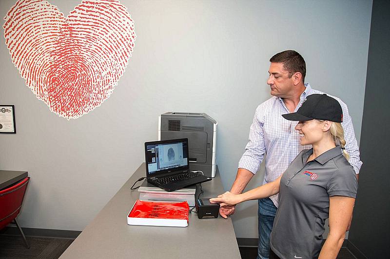 Fingerprinting Express Celebrates with Grand Opening of Fifth Location in Nevada, June 29