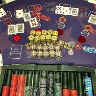 Caesars Rewards Member Hits Mega Progressive Jackpot on Three Card Poker for $1.3 Million at Harrah's Las Vegas