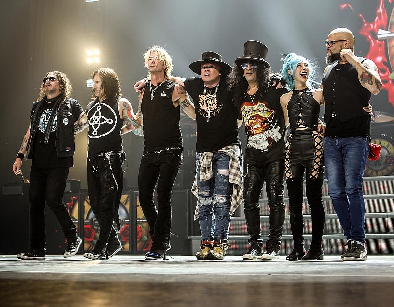 Icons Guns N' Roses Will Be First Rock Band to Headline Las Vegas’ Brand New Allegiant Stadium August 27, 2021