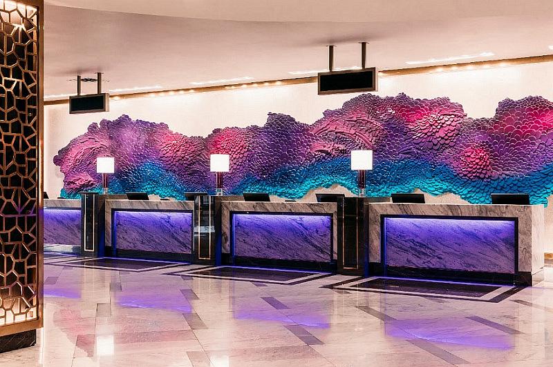  Redesigned Hotel Lobby at Harrah’s Las Vegas (Credit: Palm + Ocean Digital) 