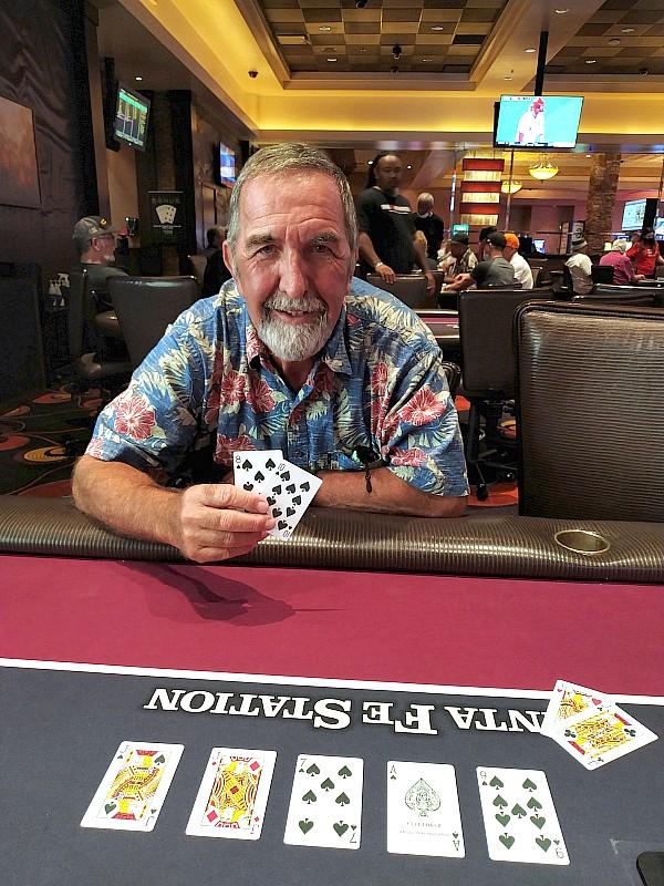 Station Casinos’ Progressive Jumbo Bad Beat Poker Hits at Santa Fe Station With $225,571 Awarded to Guest