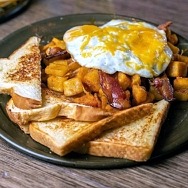 Smoke & Fire Introduces a Sizzling Sunday Brunch with Bottomless Mimosas, Bloody Marys, and Much More