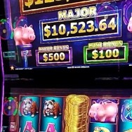 Jackpot Winner at Mohegan Sun Casino Las Vegas