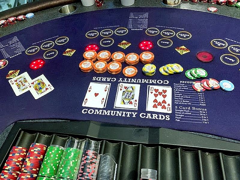 Lucky Winner Hits $834,091 Mississippi Stud Jackpot at Paris Las Vegas  
