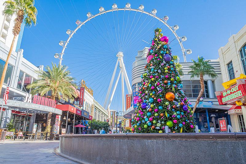 Flamingo Las Vegas and The LINQ Promenade Transform into the Season's Most Enchanting Holiday Destination on Nov. 19