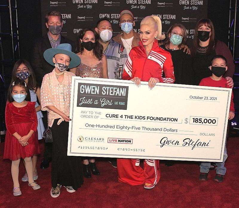 Gwen Stefani, Live Nation and Caesars Entertainment Present Cure 4 the Kids Foundation with Final Check of $185,000