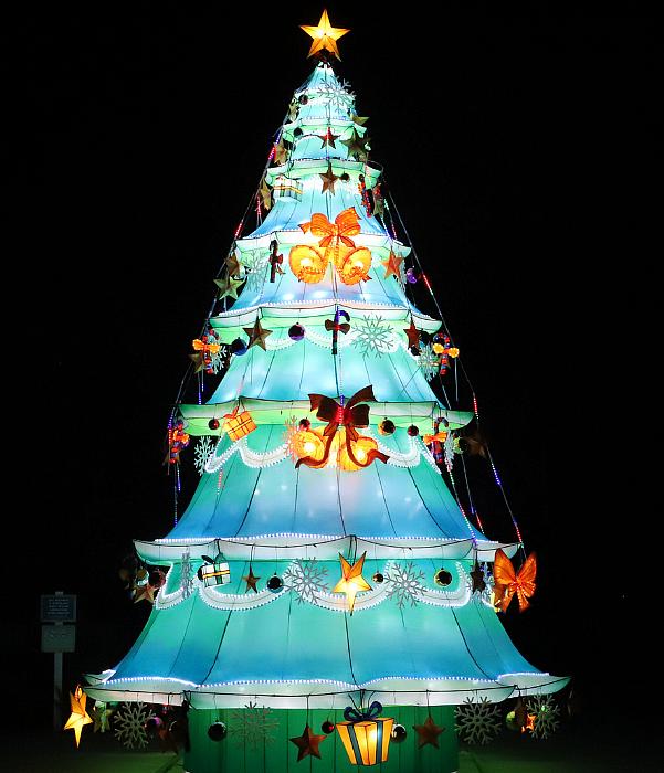 Festival of Lanterns - Christmas Tree