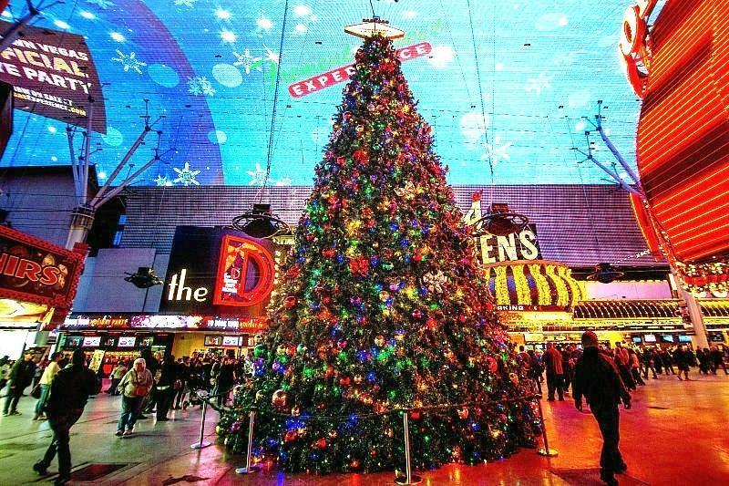 Fremont Street Experience to Host Annual Christmas Tree Lighting in Downtown Las Vegas, Dec. 8
