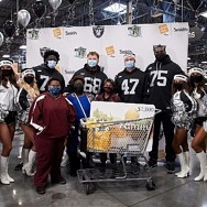 Raiders, Smith’s Take Las Vegas Families on “Holiday Huddle” Shopping Spree