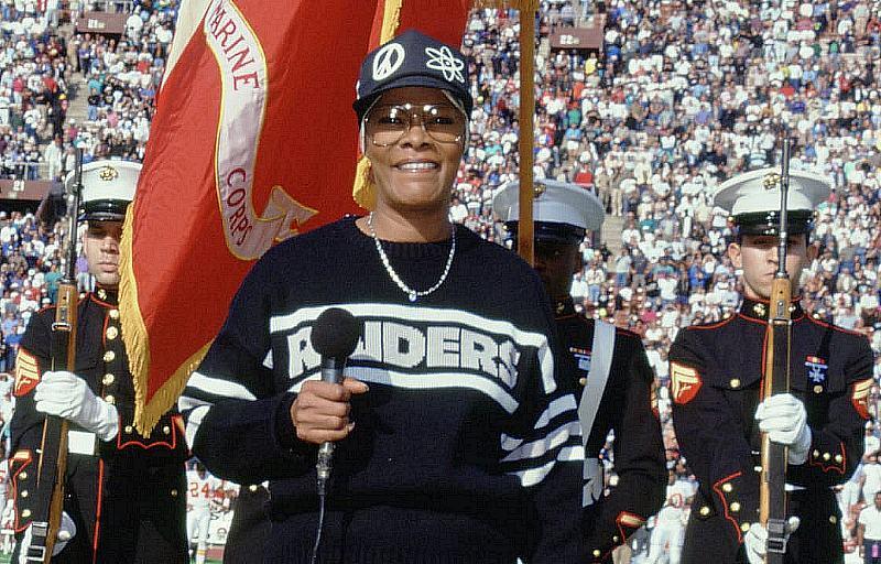 Music Icon Dionne Warwick to Perform Pregame at Raiders vs. Broncos on Sunday