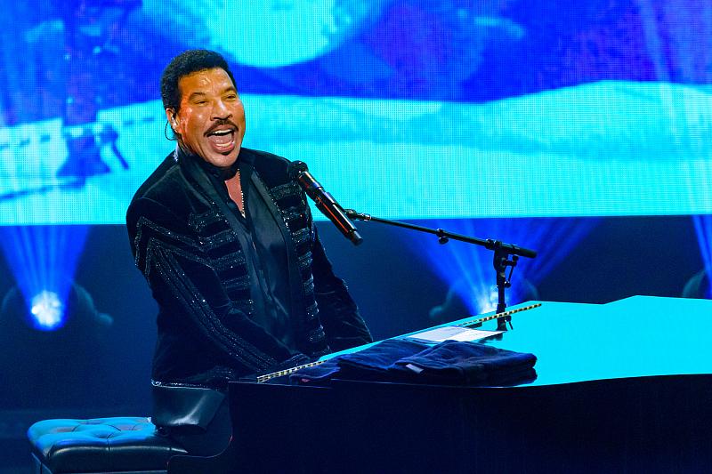 Lionel Richie Makes Triumphant Return to Wynn Las Vegas' Encore Theater to Kick Off Extended Residency
