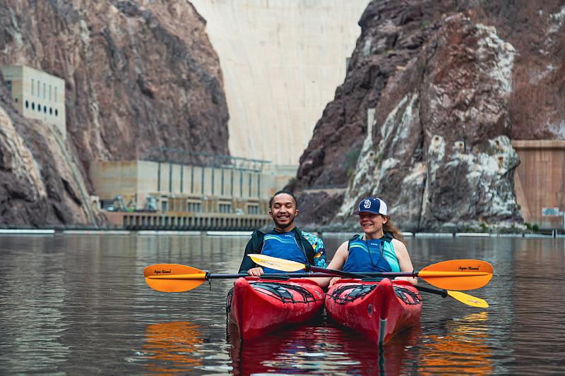Evolution Expeditions Valentine’s Kayaking Tours Include Epic Couples’ Photo Opportunities, Gourmet Chocolates, More, Feb. 12-13