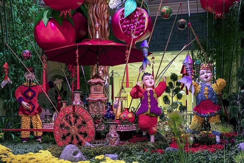 Bellagio’s Conservatory & Botanical Gardens Celebrates Lunar New Year 