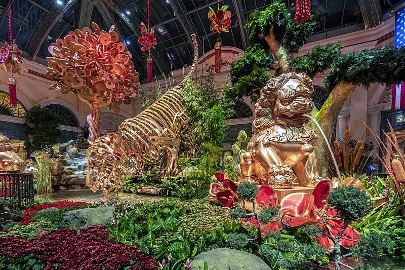 Bellagio’s Conservatory & Botanical Gardens Celebrates Lunar New Year with Festive “Eye of the Tiger” Display (with Video)