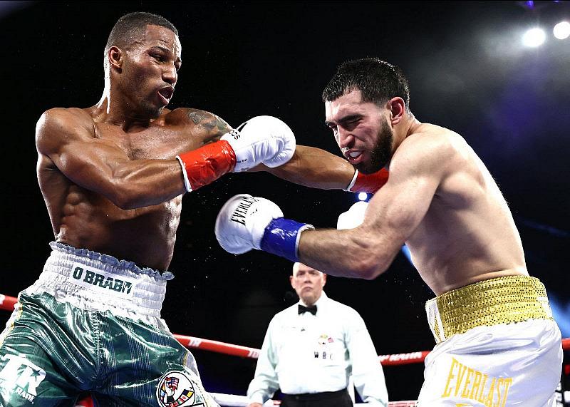 Boxing: Robson Conceição Defeats Xavier Martinez