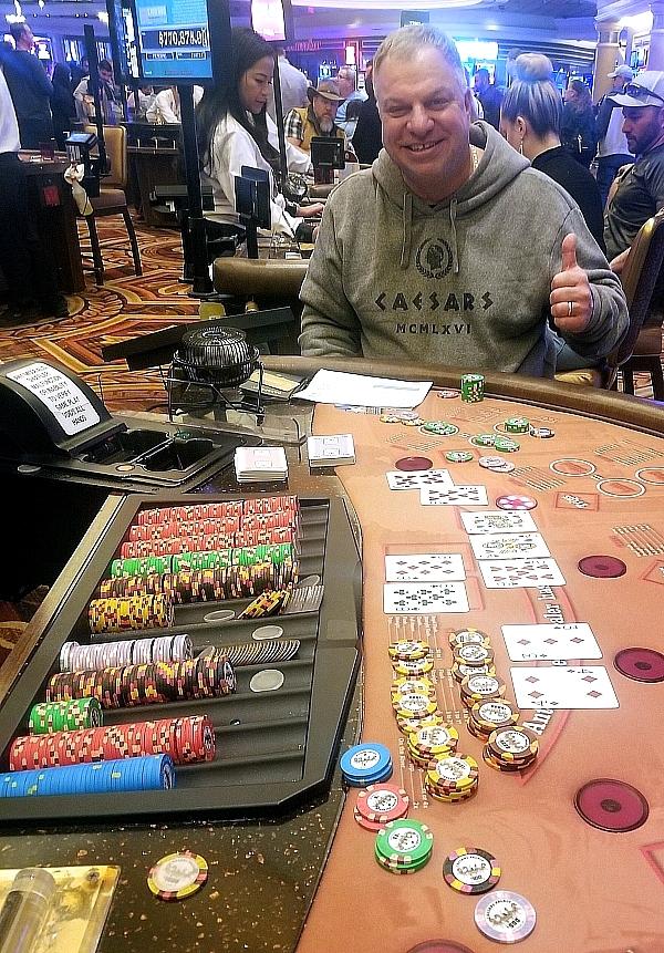 Phillip Mitchell after winning the jackpot at Caesars Palace on Feb. 20, 2022
(Credit: Caesars Entertainment)