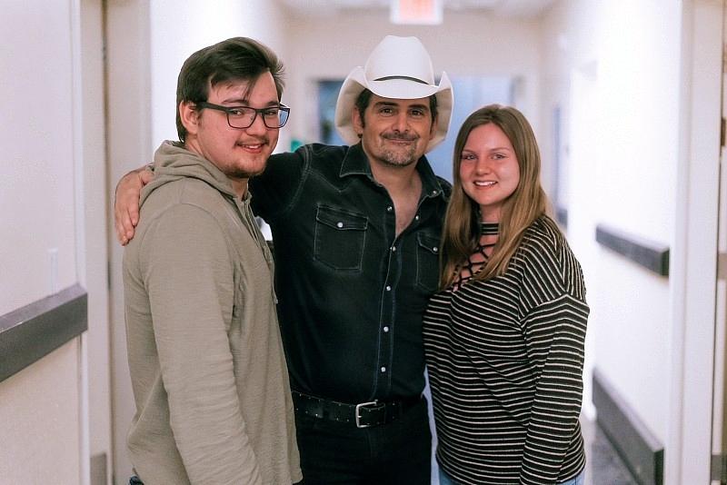 Brad Paisley Celebrates Engaged Couple at Acoustic Storyteller Performance at Encore Theater at Wynn Las Vegas (Photo Credit: Timothy Heile)