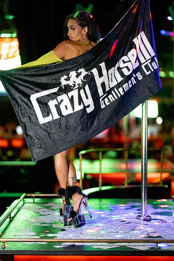 Crazy Horse 3 to Offer $5 Happy Hour and Unparalleled Views on 85-Inch Flat Screen TVs during March Mayhem