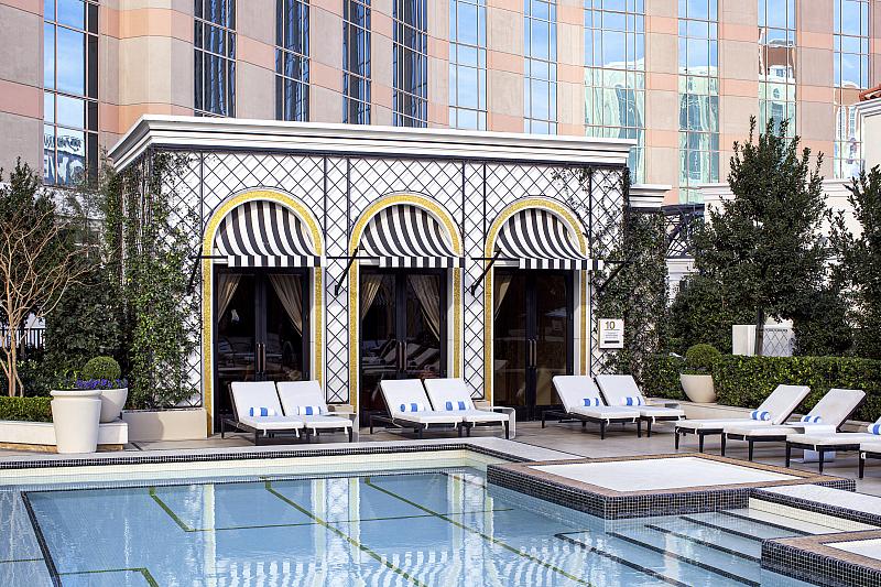 Dive into Reimagined Luxury This Pool Season at The Venetian Resort Las Vegas