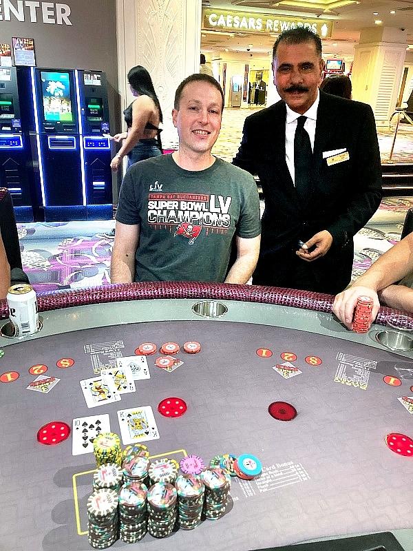 Richard Henke Hits $831,570 Let It Ride Poker Jackpot at Flamingo Las Vegas 