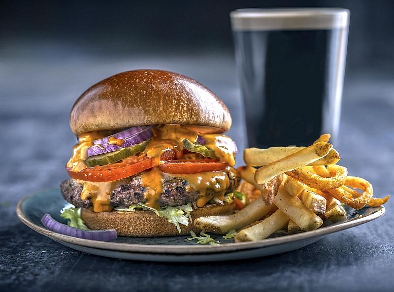 PT's Taverns to Offer Juicy Promotion on National Hamburger Day