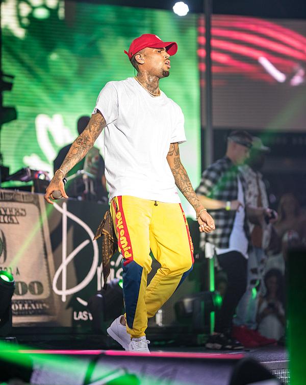 Drai’s Beachclub • Nightclub Welcomes Music Legends Chris Brown, Wiz Khalifa, 2 Chainz and More for Drai’s LIVE Performances in June
