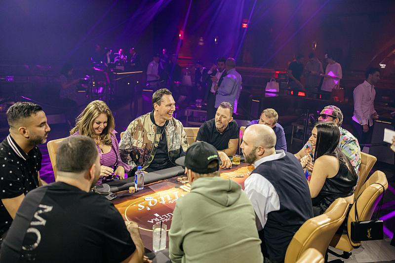 Tiësto hosts charity poker tournament at Resorts World Las Vegas
