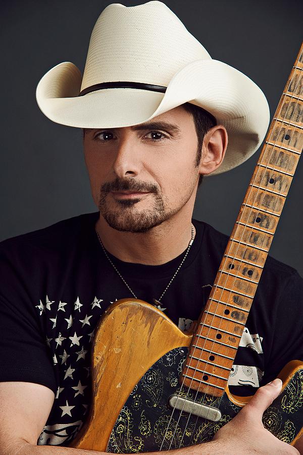 Brad Paisley Brings "Acoustic Storyteller" Show Back to Encore Theater at Wynn Las Vegas for Two Performances this Fall