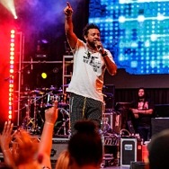 Shaggy Performs at Fremont Street Experience’s Inaugural Luau WOW Festival