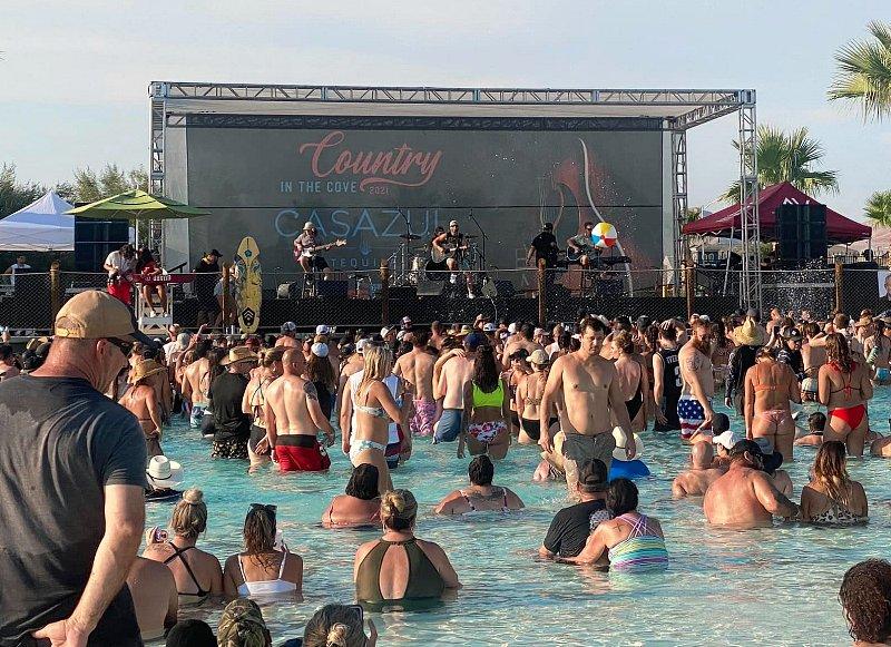 Eli Young Band, Dylan Scott, Thompson Square Lead All-Star Lineup for 95.5 The Bull’s Country in the Cove 2022