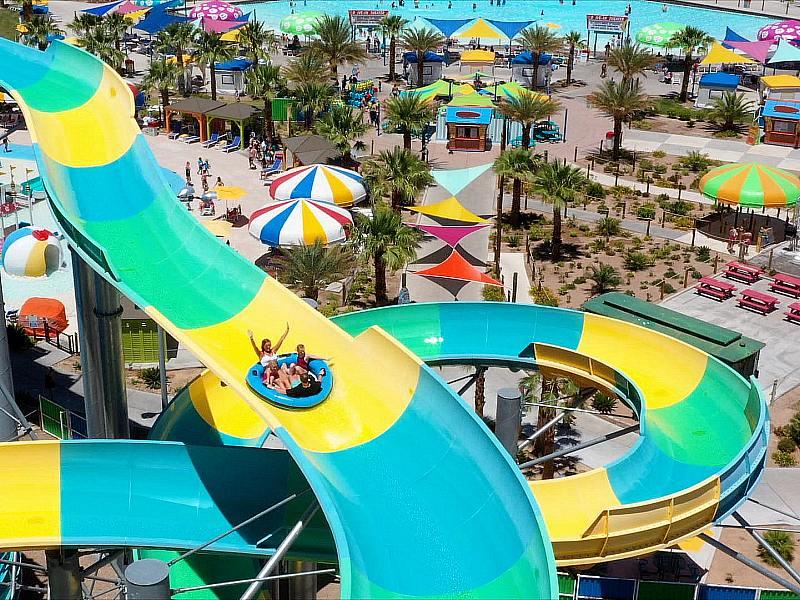 Cowabunga Vegas Waterparks Open Free for Kids with A’s on Most Recent Report Card