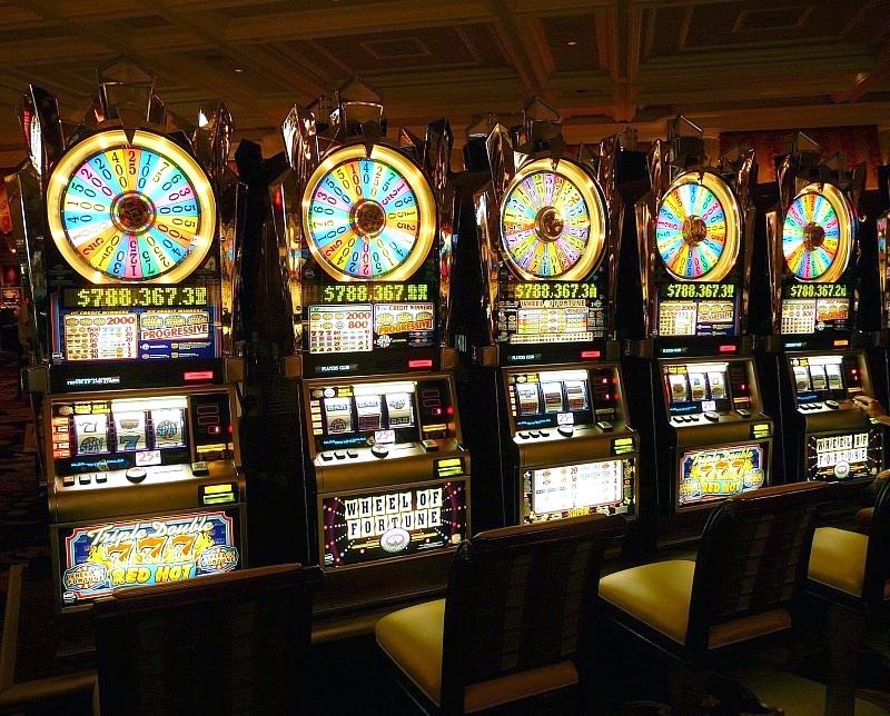 5 Slot Machine Playing Tips