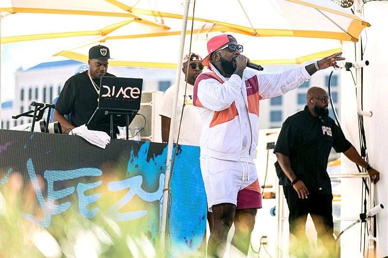 Jeezy Performs at Drai's Beachclub (Photo credit: Radis Denphutaraphrechar)