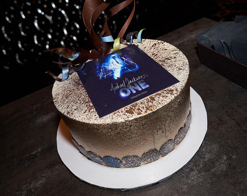 Michael Jackson ONE Birthday Celebration Cake