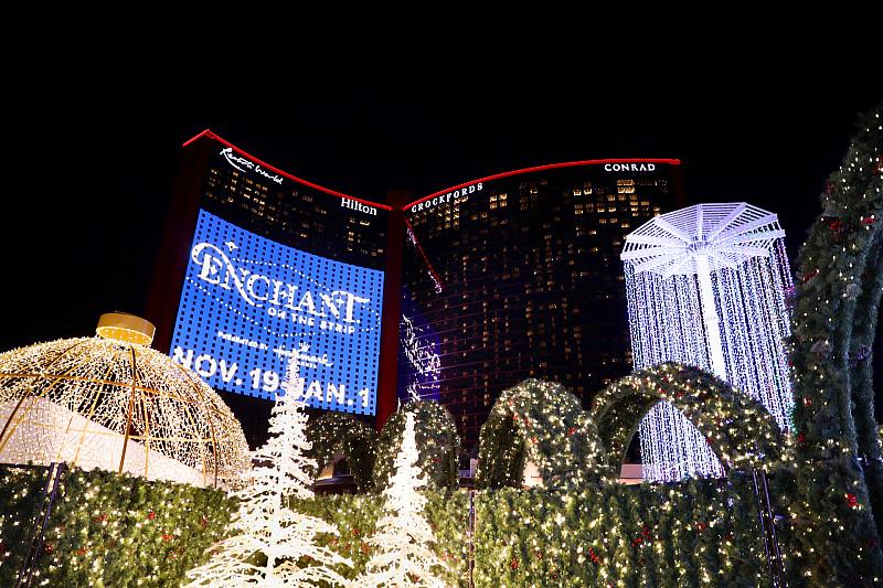 Resorts World Las Vegas welcomes “Enchant on the Strip” with an inaugural tree lighting ceremony. 