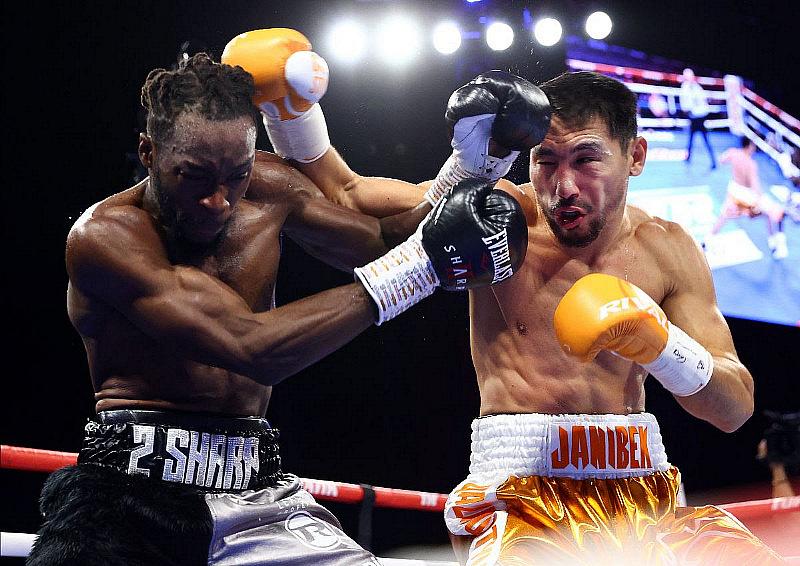 Janibek The Champ: Alimkhanuly Defeats Bentley to Retain Middleweight Title