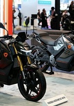 Yadea Marks CES Debut by Unveiling High-Speed Electric Motorcycles in US for First Time