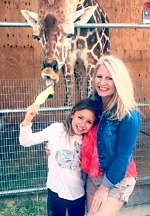 Celebrate World Wildlife Weekend and Ozzie the Giraffe's 9th Birthday at The Lion Habitat Ranch