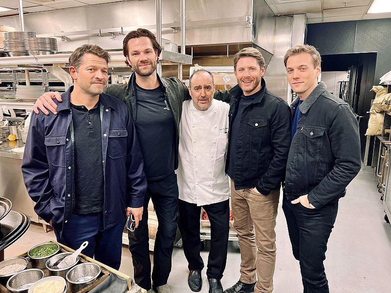 Barry's Downtown Prime Owner Barry Dakake (center) with Supernatural Actors Misha Collins, Jared Padalecki, Jensen Ackles, and Jake Abel