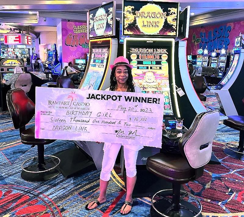 Local Wins $16,102 Dragon Link Jackpot at Rampart Casino in Las Vegas