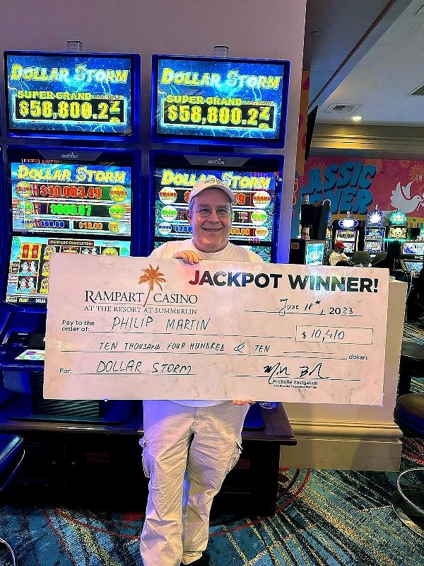 Lucky Player at Rampart Casino Wins $10,410 on Penny Slot Machine