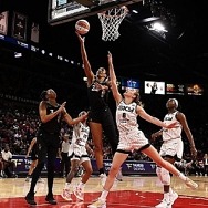 Red-Hot Aces Defeat Chicago 93-80