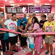 Thousands Attend Pinkbox Doughnuts Grand Opening at Edgewater Casino Resort in Laughlin, Nevada (w/ Video)