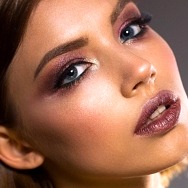 How to Create Alluring Looks for Romantic Evenings