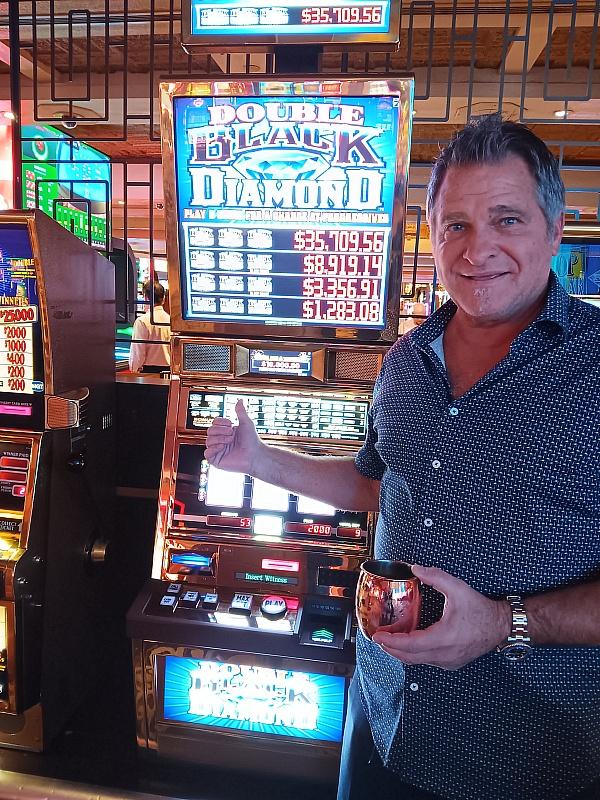 Treasure Island Las Vegas Awards More Than $35K in October Slot Jackpots
